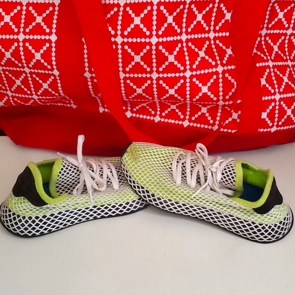 Women's Adidas Sneakers Size 5
